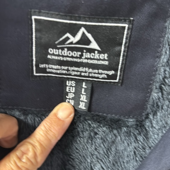 NWOT Men’s Bomber Jacket size large - Picture 2 of 6